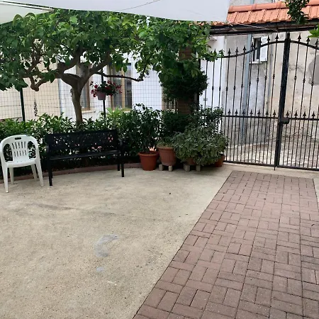 Iv Vico Bed & Breakfast 3*